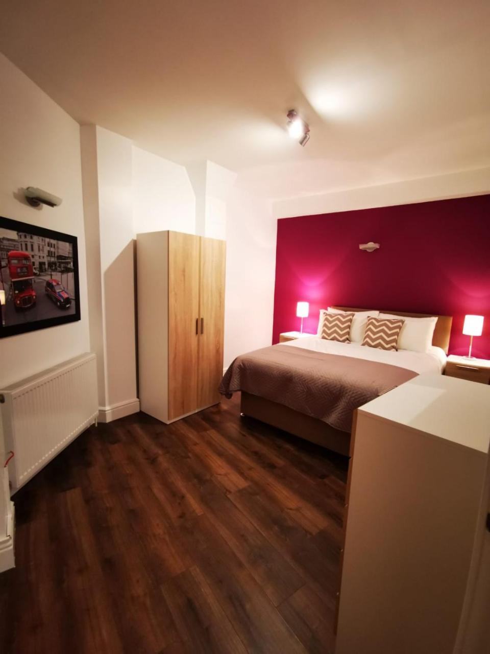 Capital Host- Apartments Euston Лондон Экстерьер фото