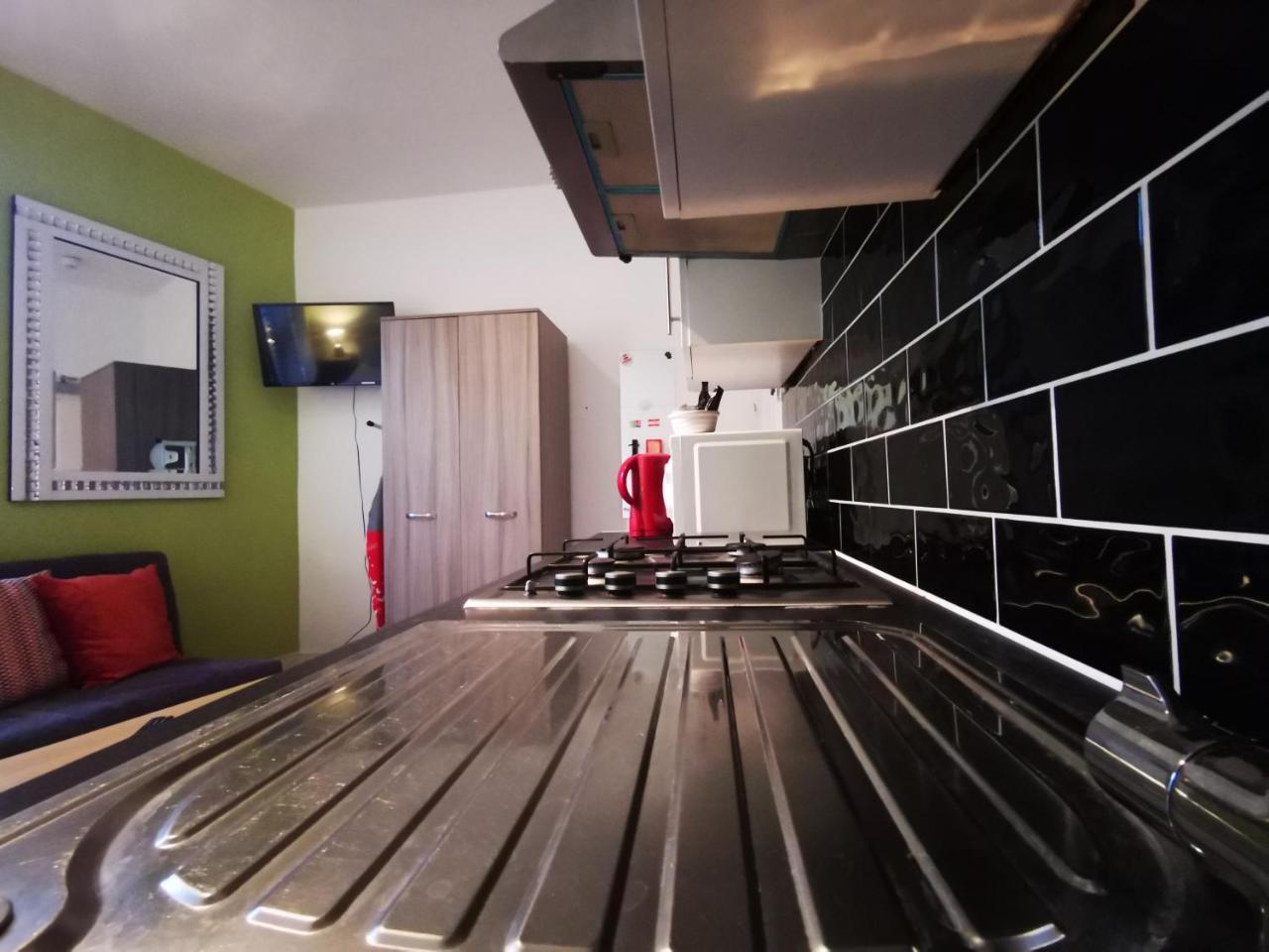 Capital Host- Apartments Euston Лондон Экстерьер фото