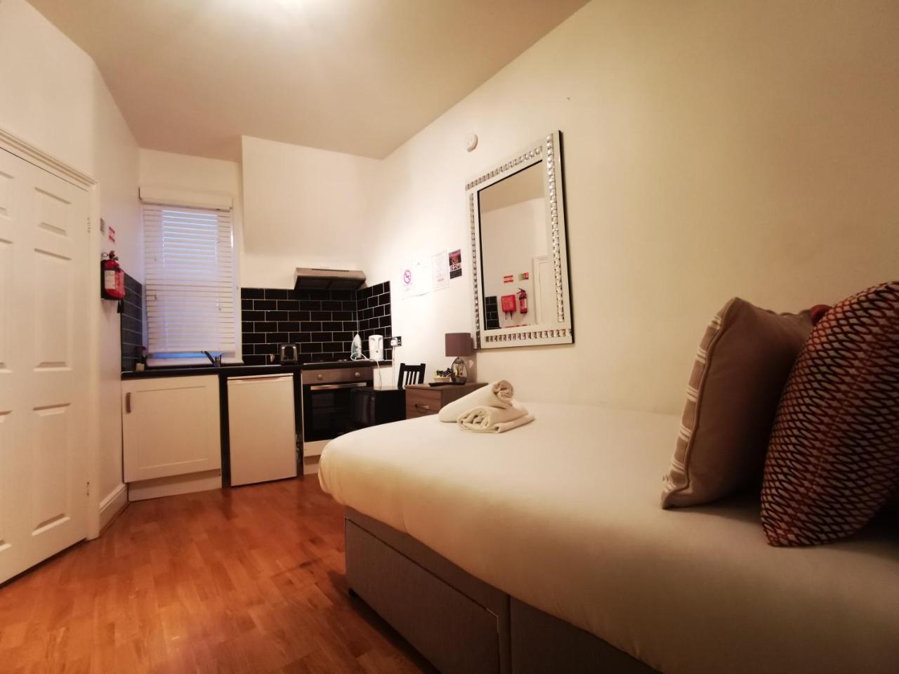 Capital Host- Apartments Euston Лондон Экстерьер фото
