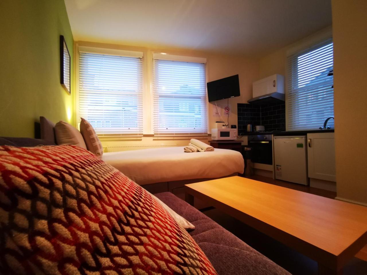 Capital Host- Apartments Euston Лондон Экстерьер фото